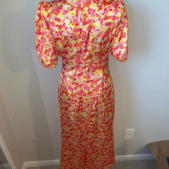 Lini Pink Amalia V Neck Midi Dress Size XS - Picture 5 of 12